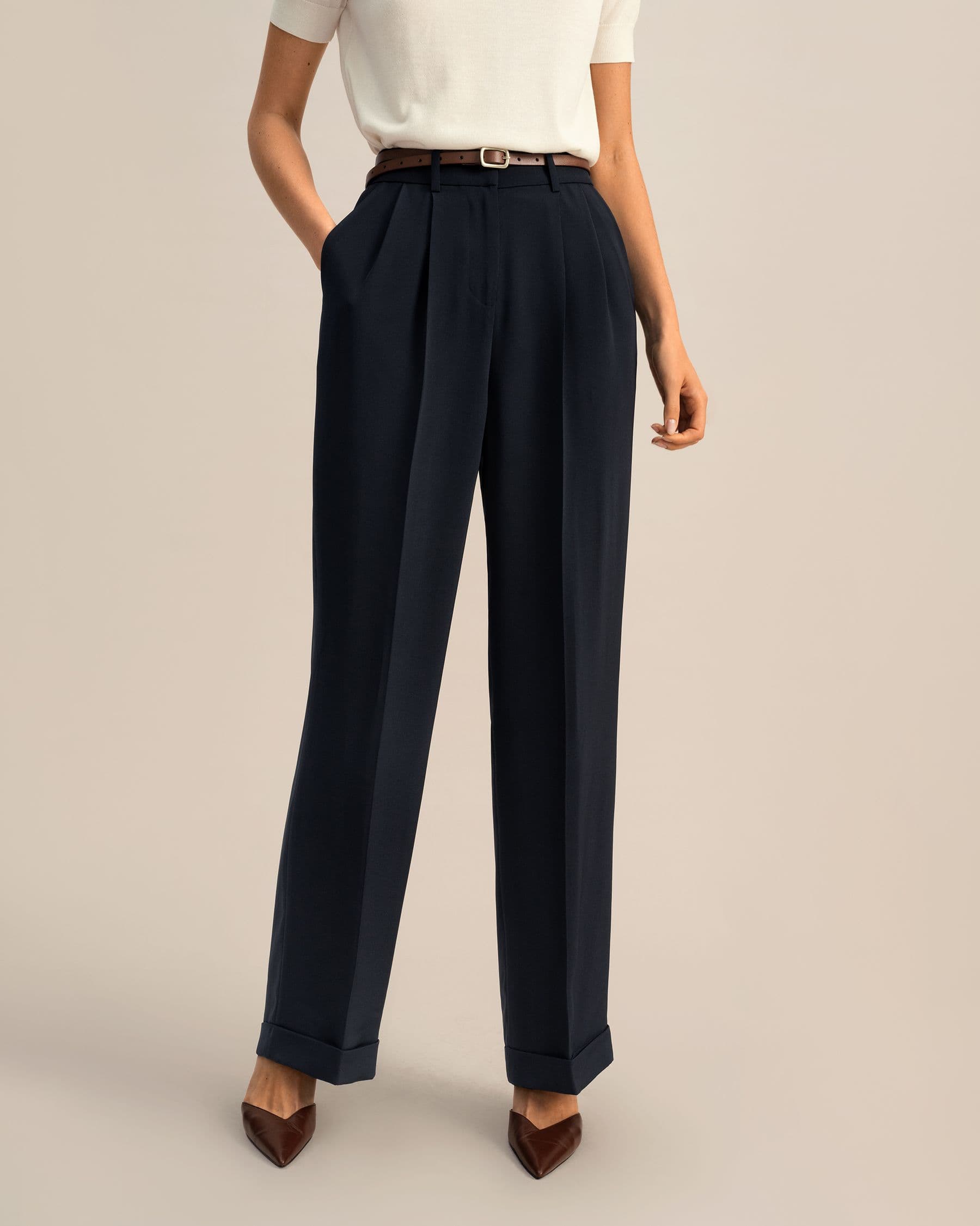 Lilysilk — Timeless Pleated Wide-Leg Dense Silk Trousers