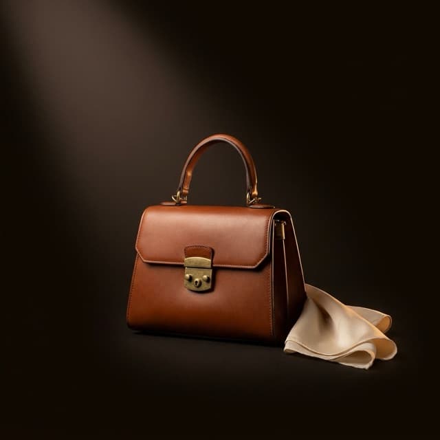 Structured bag